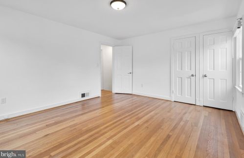 618 Wayne Ave, Silver Spring MD  20910-5556 exterior