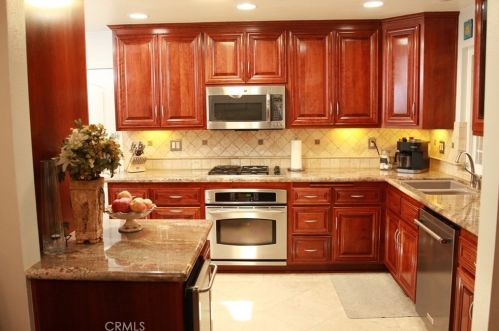 252 College Park Dr, Seal Beach, CA 90740-2504