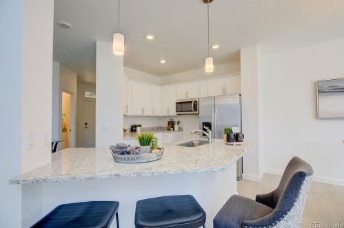 1828 Hannibal St, Denver, CO 80017-4001