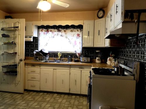 3228 62nd Pl, Chicago, IL 60629-3313