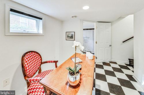 1108 Carson St, Silver Spring MD 20901-1816 exterior