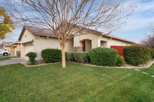 10724 Bellone Way, Rancho Cordova, CA 95670-6927