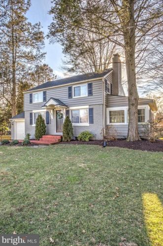 1826 Putter Ave, Lancaster PA  17602-4828 exterior