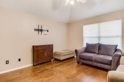 8528 Santa Ana Dr, Fort Worth TX  76131-5317 exterior