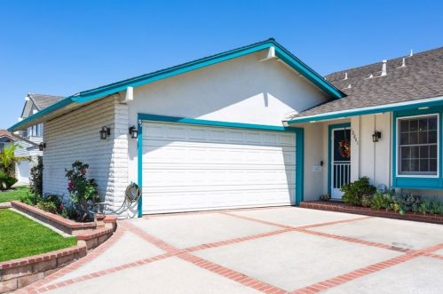 10841 El Mar Ave, Santa Ana, CA 92708-5319