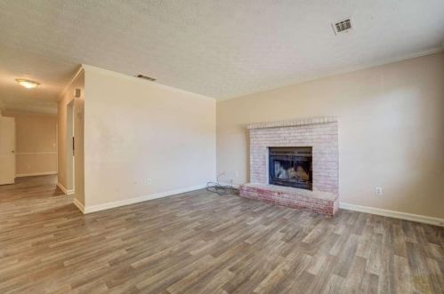 1740 Rdg Ct, Conyers GA  30013-1726 exterior