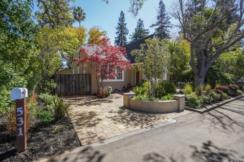 531 Kendall Ave, Palo Alto, CA 94306-2719