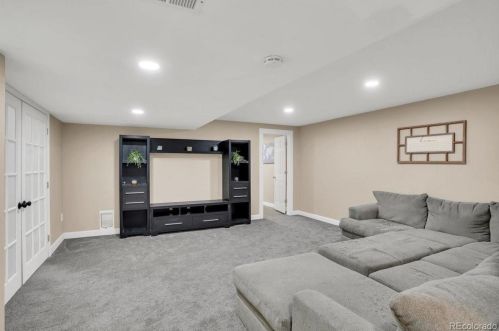 100 Summit View Rd, Fort Collins CO  80550-2650 exterior