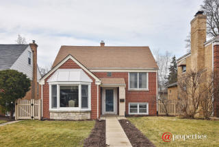 5236 Arcadia St, Skokie, IL 60077-1529
