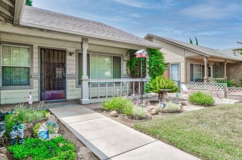 2153 Laguna Way, Los Banos, CA 93635-5421