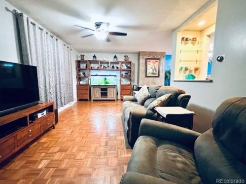 1985 Oakland Way, Aurora, CO 80014-1192