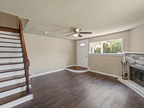 4220 Lakewood Dr, Fort Worth TX  76135-2703 exterior