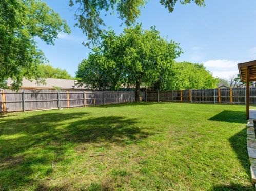 4753 Rose Of Sharon Ln, Fort Worth TX  76137-2326 exterior