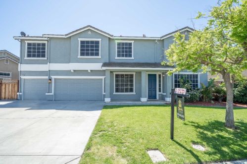 1926 Basil Dr, Manteca, CA 95336-8538