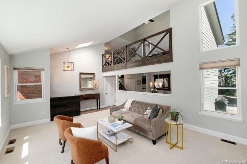 6081 Mineral Dr, Englewood CO 80112-3306 exterior