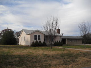 649 Luna Rd, Ravenscroft, TN 38583-6719