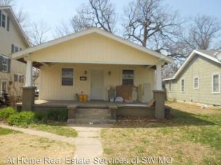 1923 Douglas Ave, Springfield MO  65803-1529 exterior
