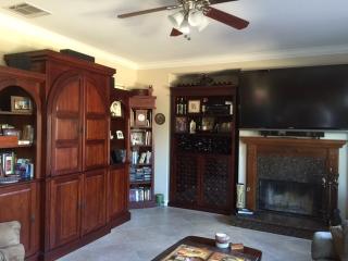 10532 Cole Rd, Whittier CA  90604-1536 exterior