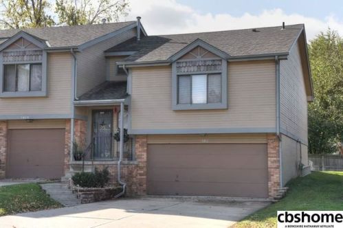 3411 Comstock Ave, Bellevue, NE 68123-1394