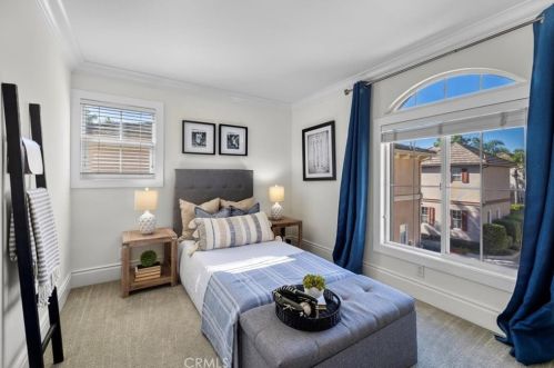 46 Danbury Ln, Irvine CA  92618-3972 exterior