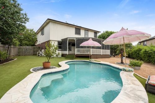 4428 Campo Verde Dr, Austin TX  78749-3639 exterior