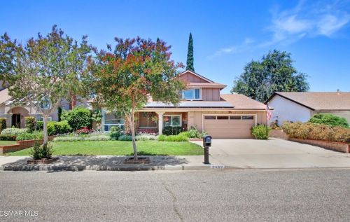 2469 Victoria St, Simi Valley, CA 93065-3603