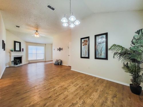 10632 Towerwood Dr, Fort Worth TX  76140-5477 exterior