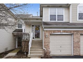 2958 Waters Edge Cir, Aurora, IL 60504-3279
