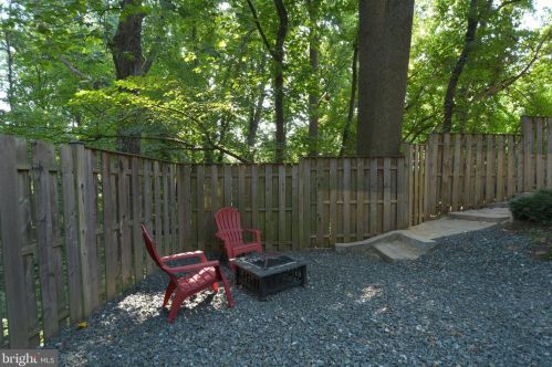 81 Catoctin Ct, Silver Spring MD 20906-2006 exterior