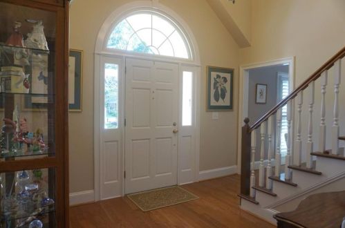 5463 Oakwood Dr, Stone Mountain, GA 30087-1500