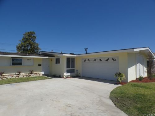 1413 Goodhue Ave, Anaheim, CA 92802-2138