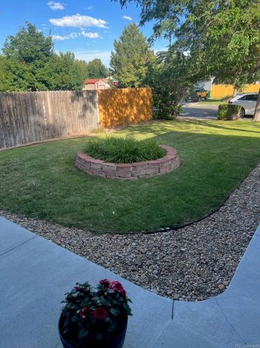 17489 Union Pl, Denver, CO 80015-1943