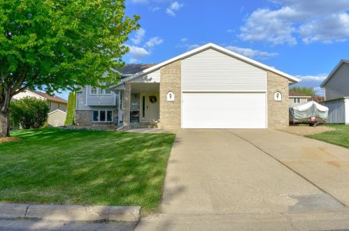 1743 Patricks Bay, Faribault, MN 55021-5544