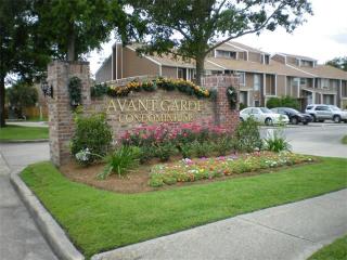 83 Avant Garde Cir, Kenner, LA 70065-6264