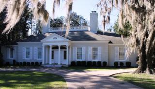 2902 Country Club Dr, Valdosta, GA 31602-1619