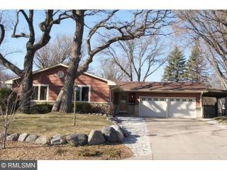7200 Windgate Rd, Saint Paul, MN 55125-1572