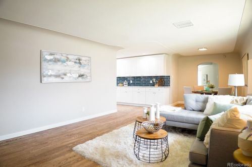 2200 Lansing St, Denver, CO 80010-1330