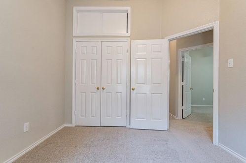 1621 Morrison Dr, Fort Worth TX  76112-3766 exterior