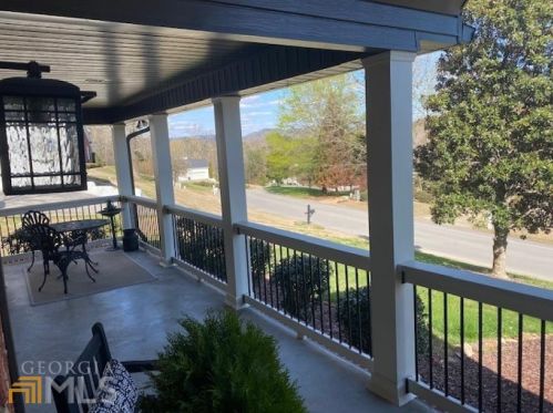 1648 Windstone Dr, Ringgold, GA 30736-4122