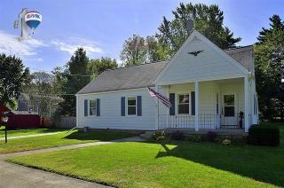 718 Blaine St, Batavia, IL 60510-2915