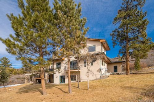 5088 Perry Park Rd, Deckers CO 80135-8200 exterior