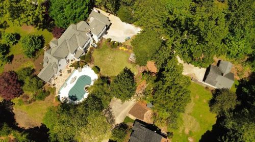 3119 Habersham Rd, Atlanta GA  30305-2939 exterior