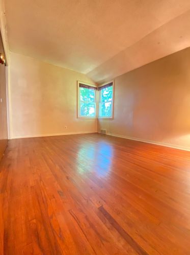 2311 Holloway Ave, Saint Paul MN  55109-4004 exterior