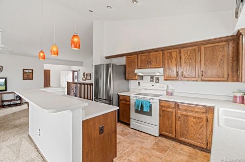 9124 Iowa Pl, Denver CO  80232-6471 exterior