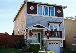 1608 95th St, Everett, WA 98204-1428