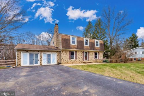 10699 Salem Ave, Graceham, MD 21788-2842