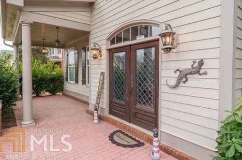 304 Norway Spruce Ct, Locust Grove, GA 30248-2073