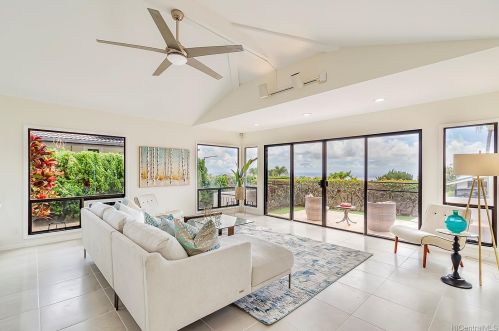 650 Kaulana Pl, Honolulu HI  96821-2533 exterior