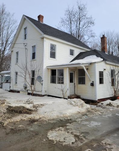 47 Fairfield St, Rome, ME 04963-5038