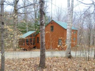 8 Holland Trl, Ellsworth, NH 03285-6508